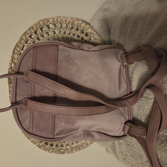 Elegant Mauve Backpack Soft Suade - Picture 3 of 8